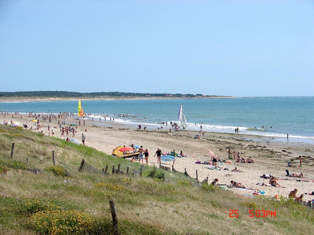 Camping Barataud Saint-Denis-dʼOléron Екстериор снимка