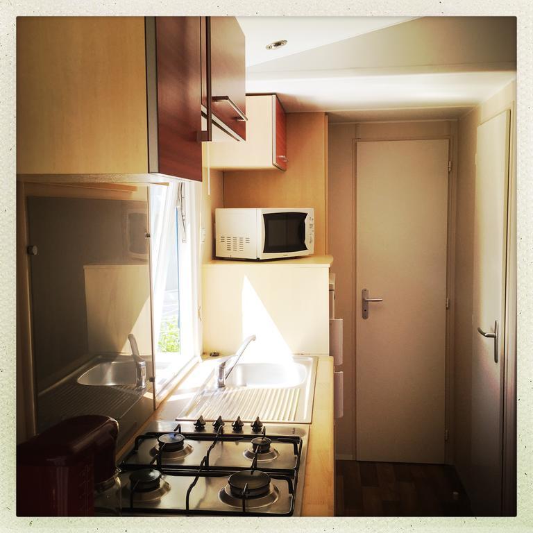 Camping Barataud Saint-Denis-dʼOléron Екстериор снимка