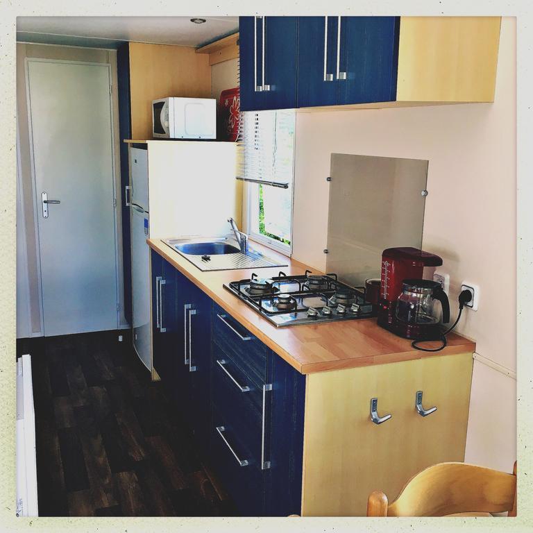 Camping Barataud Saint-Denis-dʼOléron Екстериор снимка