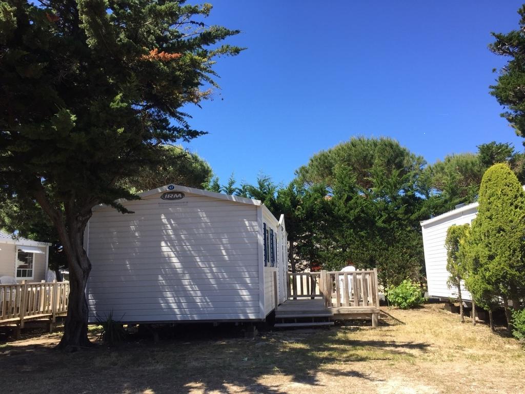 Camping Barataud Saint-Denis-dʼOléron Екстериор снимка