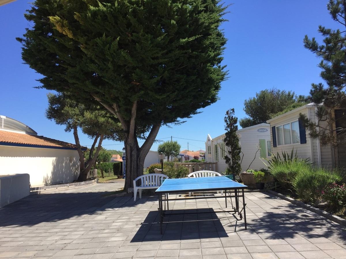 Camping Barataud Saint-Denis-dʼOléron Екстериор снимка