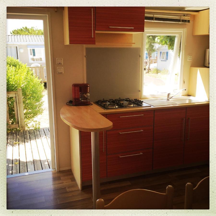 Camping Barataud Saint-Denis-dʼOléron Екстериор снимка